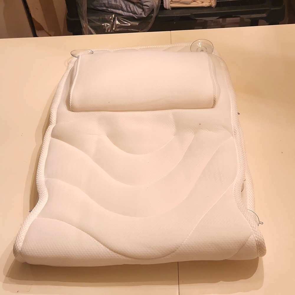 bath pillow